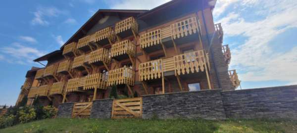 VYSOKÉ TATRY - 3 IZB APARTMÁN, 2 x BALKÓN, PARKOVACIE MIESTO, VEĽKÁ LOMNICA