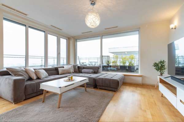 LUXUSNÝ 4 IZB BYT (Penthouse) s TERASOU s VÝHĽADOM na MESTO a na ZELEŇ, BOROVICOVÝ HÁJ, 216 m2 